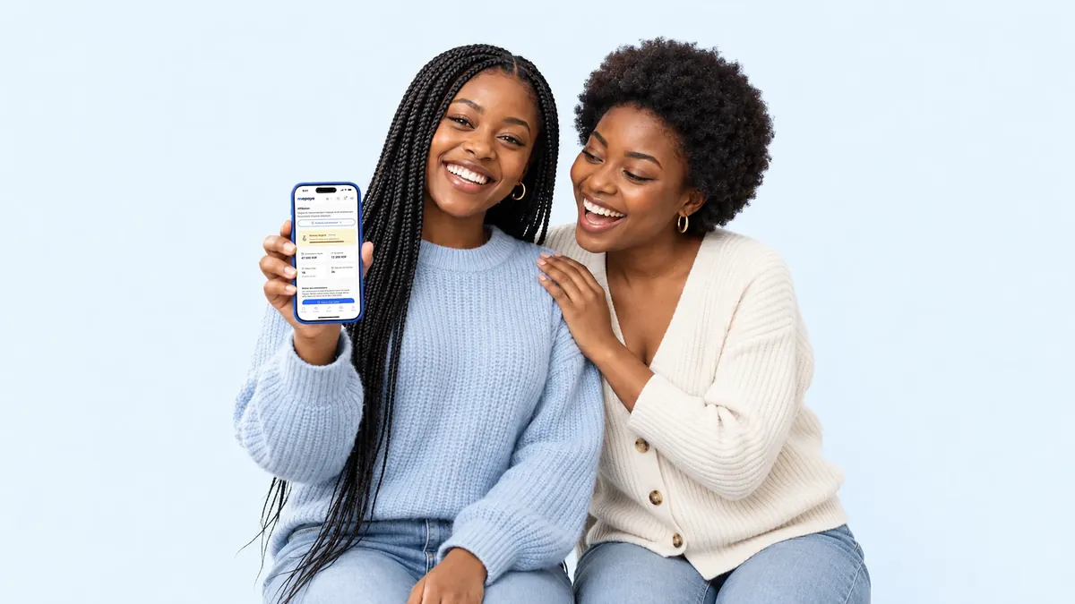 Deux amies regardent l'espace affiliation de Mepaye et ses commissions