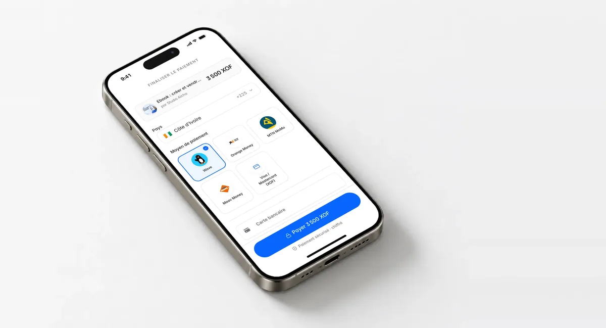 Un iPhone posé à plat affiche la page de paiement hébergée de Mepaye : Wave, Orange Money, MTN MoMo, Moov Money ou carte, pour 3 500 XOF